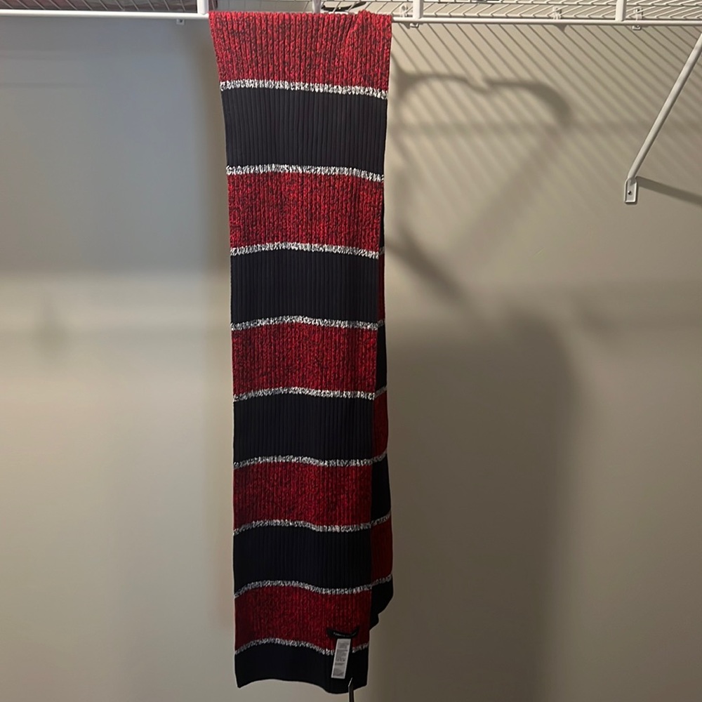 Never used Tommy Hilfiger scarf
